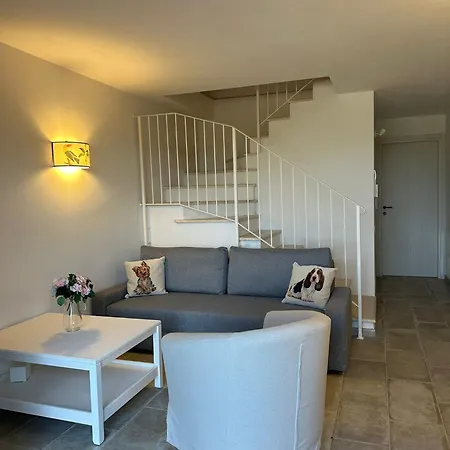Maria Teresa Apartment *